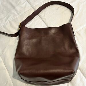 Madewell Essential Bucket Tote